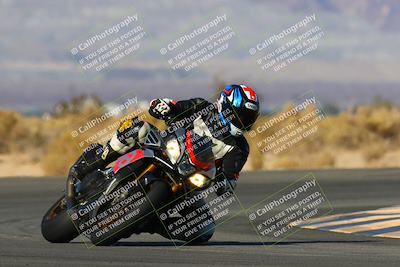 media/Jan-09-2022-SoCal Trackdays (Sun) [[2b1fec8404]]/Turn 16 (11am)/